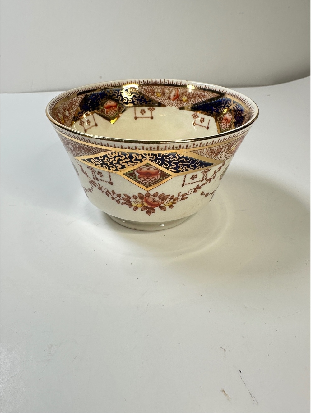 A.J. Wilkinson Royal Staffordshire England Imari Gold Waste Bowl #5625